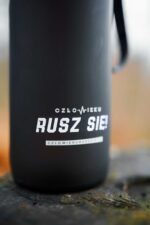 SPORTOWA BUTELKA NA WODĘ Z TRITANU